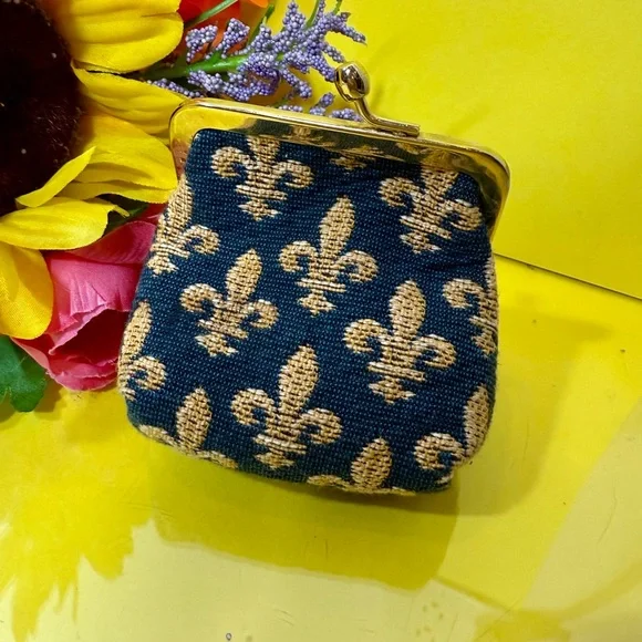 Elegant Blue and Gold Women's Clutch - Picture 4 of 4